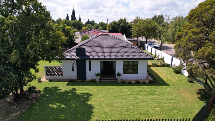 3 Bedroom Property for Sale in Baillie Park North West